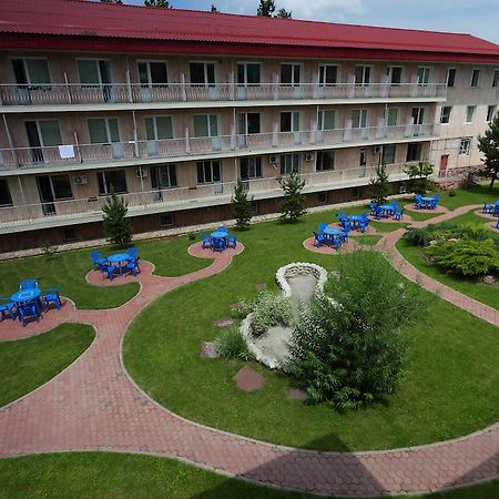 Olympica Hotel Almaty Eksteriør billede