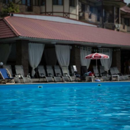 Olympica Hotel Almaty Eksteriør billede