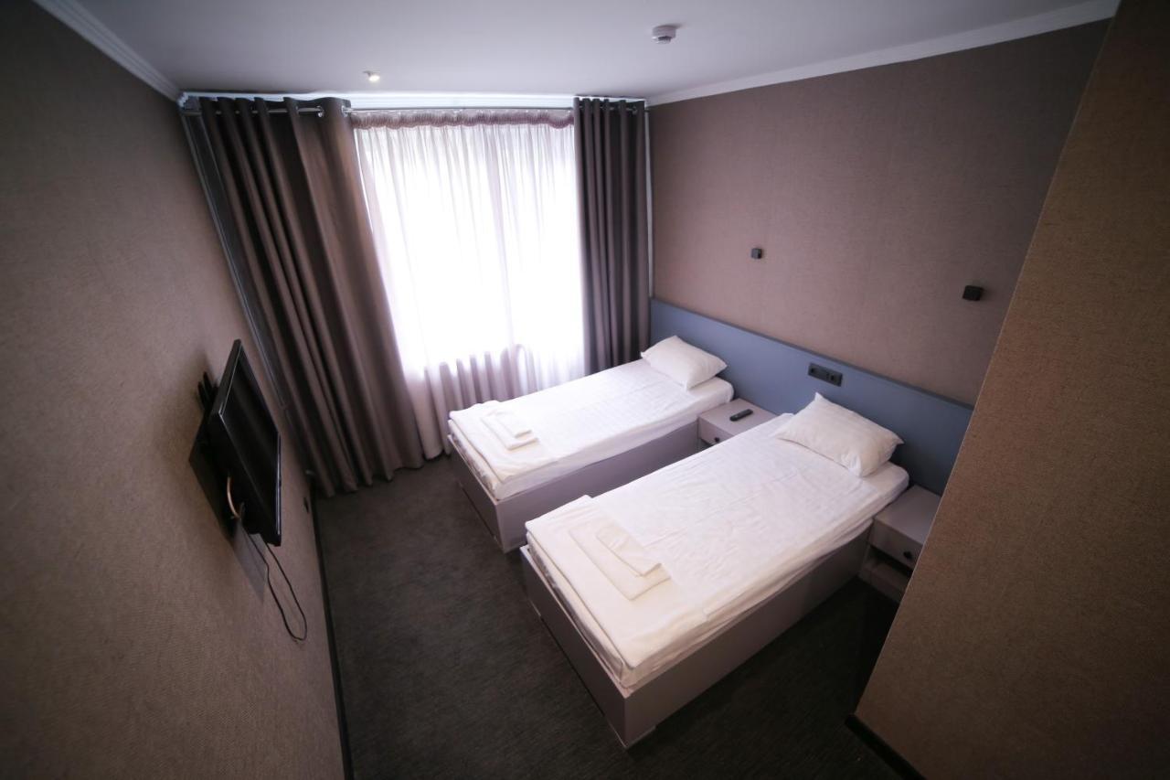 Olympica Hotel Almaty Eksteriør billede