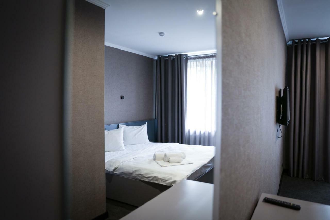 Olympica Hotel Almaty Eksteriør billede
